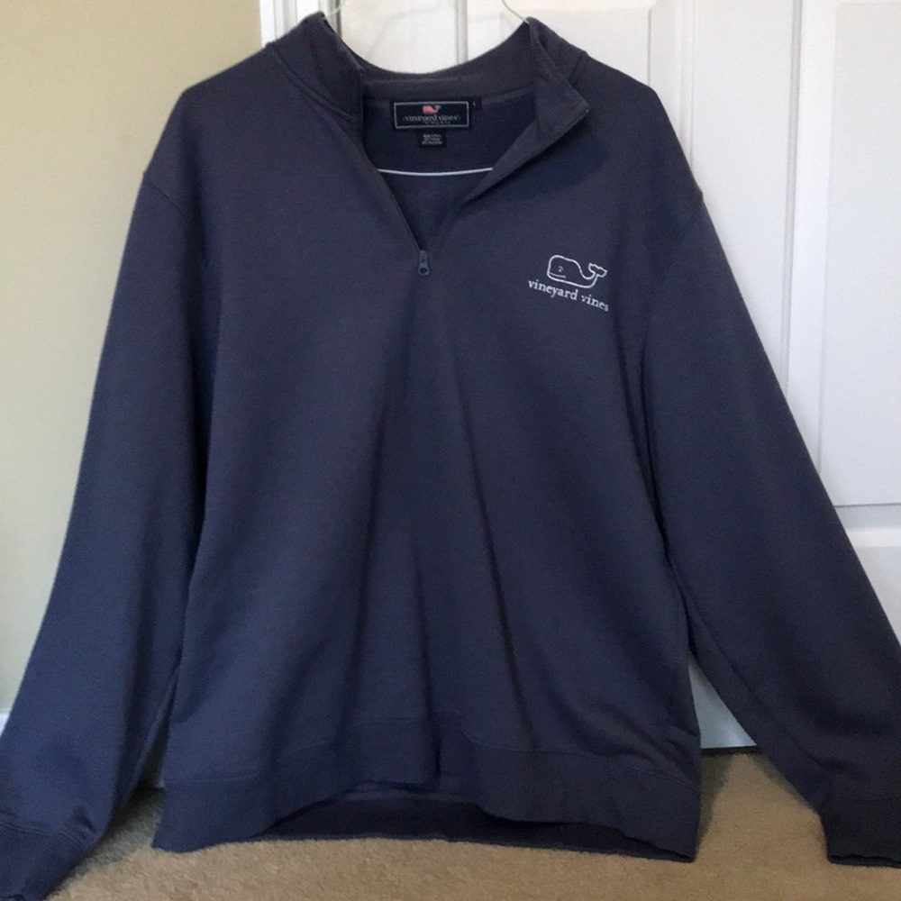 Men’s Vineyard Vines Quarter Zip- Large